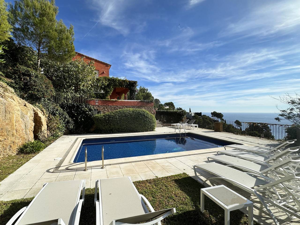 Location de villa avec piscine à Begur, Aiguablava in Begur, Costa Brava