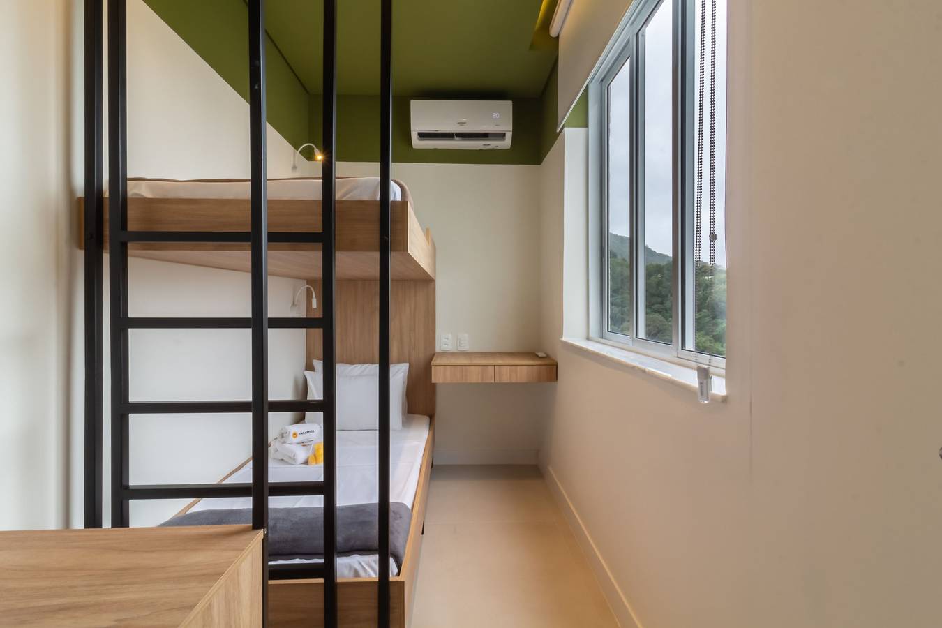 Entire apartment, Just a few steps from Copacabana Beach | Ab605 in Copacabana, Rio de Janeiro