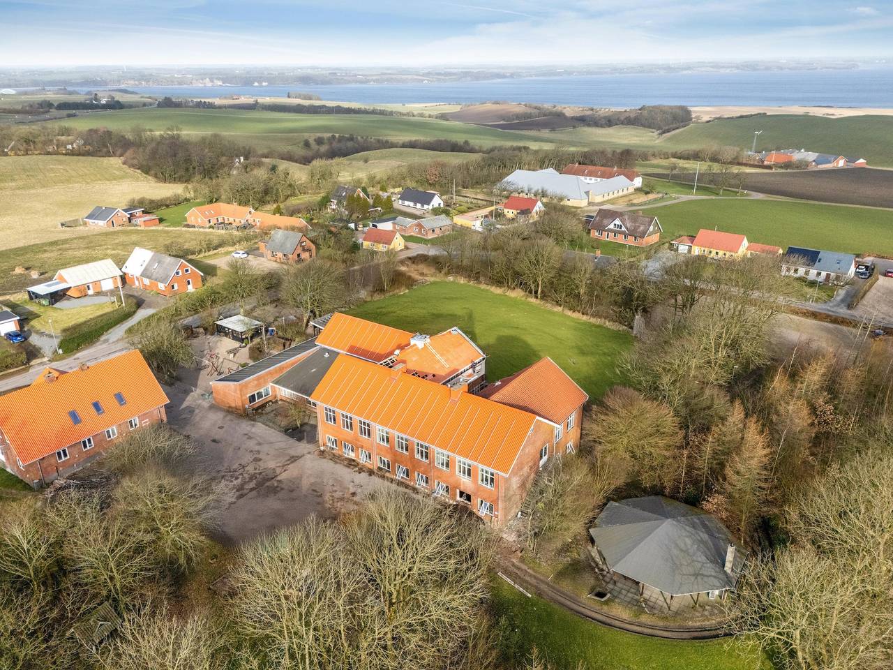 Exclusive pool house/conference center with Gymnasium. in Erslev, Morsø