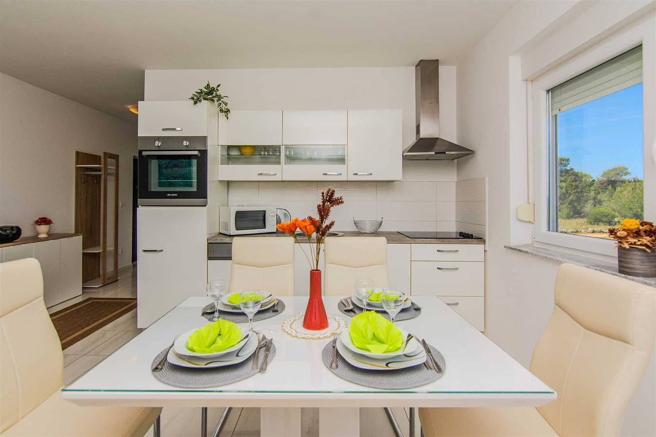 Geheel appartement, Vakantieappartement voor 6 personen met balkon/terras in Vir