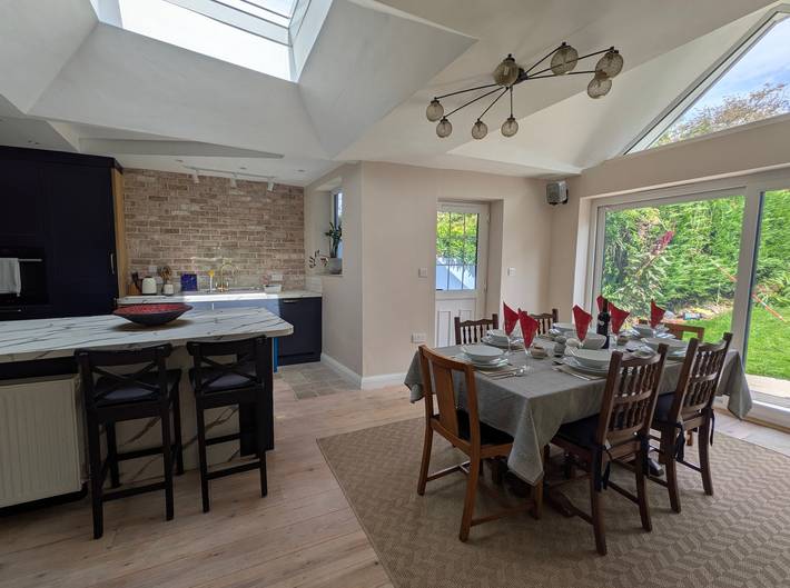 Location de vacances pour 8 personnes, avec jardin et terrasse, adapté aux familles à Bristol - 3