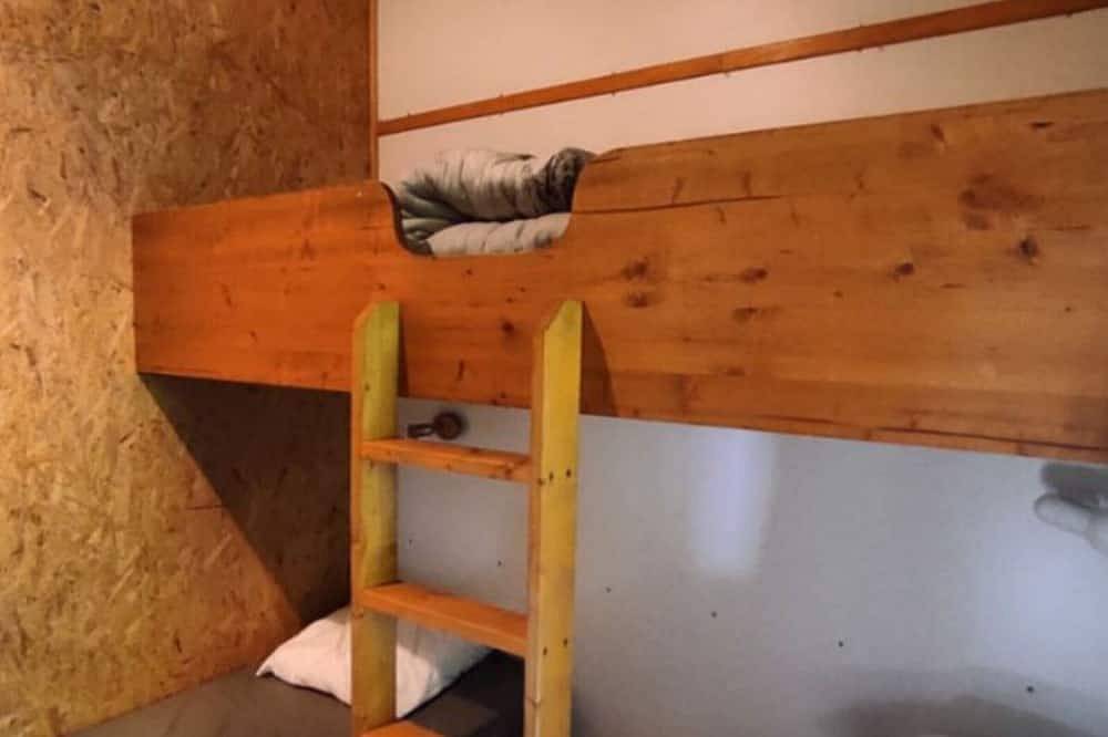 Chalet 4 pers con terraza en Challes-les-Eaux in Challes-les-Eaux, Chambéry region