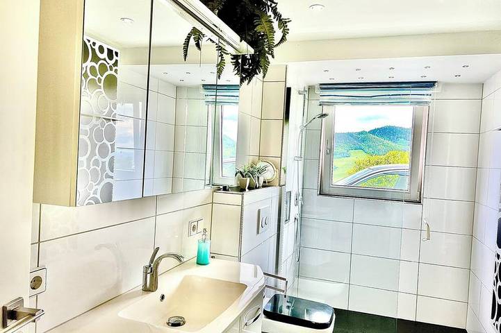 Ganze Wohnung, Ferienwohnung mit Top Aussichtslage zwischen Schwarzwald Vogesen in Bühl-Bühlertal (Baden-Württemberg), Bühl
