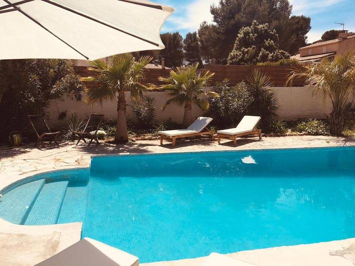Villa pour 6 personnes, avec vue ainsi que piscine et jardin