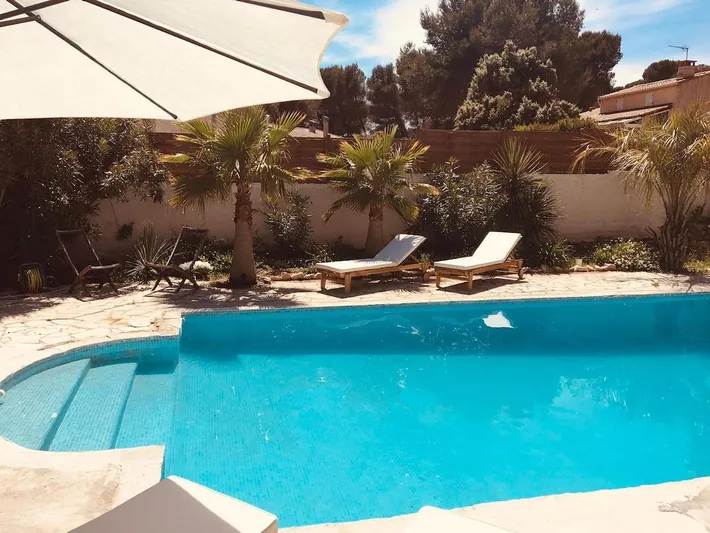 Chalet para 6 personas, con jardín además de piscina y vistas - 1