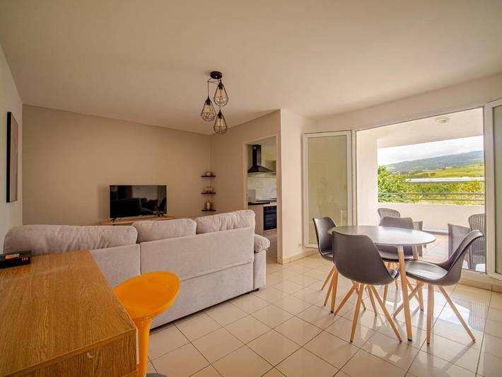 Appartement de vacances pour 3 personnes, avec vue et terrasse