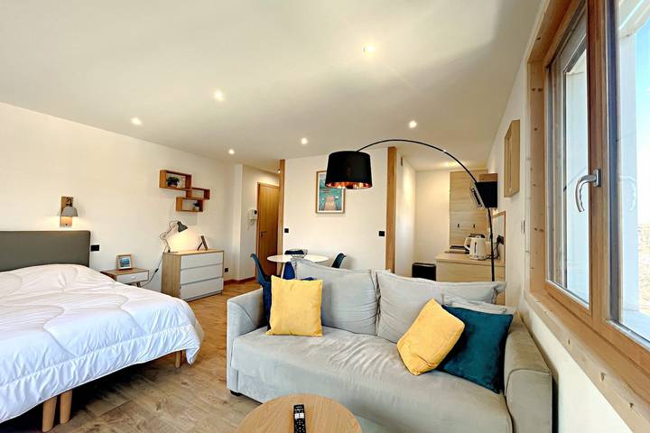 Gîte pour 4 personnes, avec balcon à Annecy-le-Vieux - 2