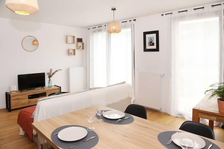 Apartamento entero, Casa Verde jardin, privée parking gratuit, 2 pers in Senlis, Río Oise