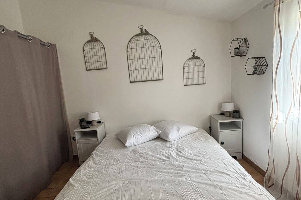 La maison de Djema in La Tour-d'Aigues, Parc naturel régional du Luberon