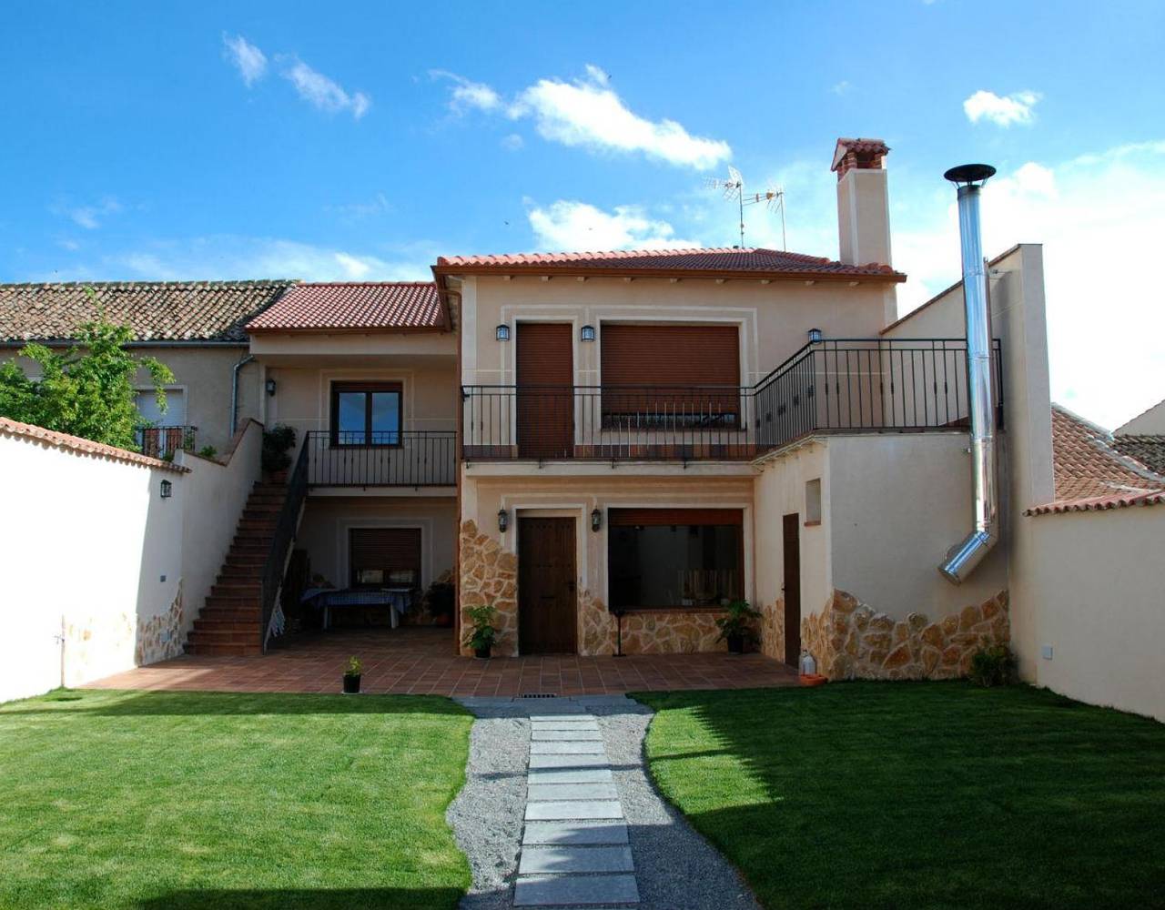 Finca 'La Isa' mit privatem Pool, privater Terrasse und Wi-Fi in Nieva, Segovia Provinz