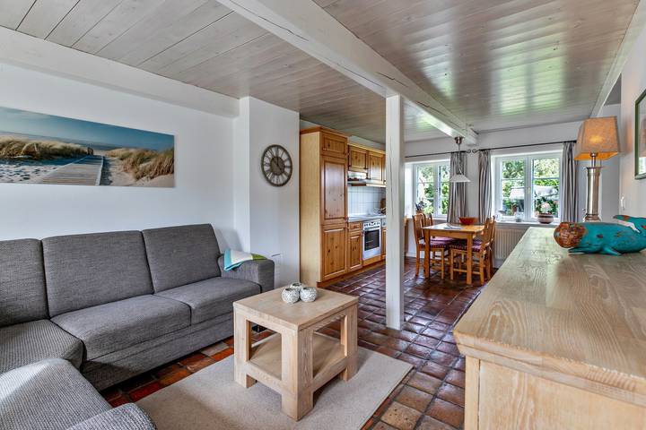 Ferienhaus für 4 Personen, mit Garten in Alkersum - 2