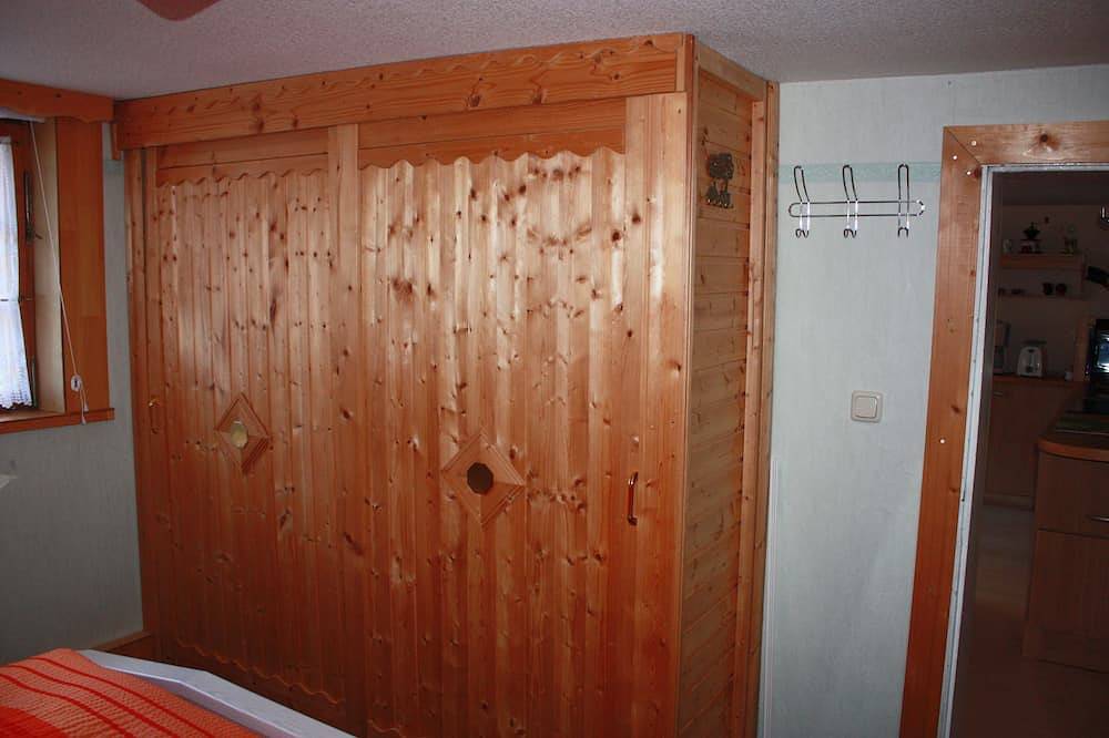 Ganze Wohnung, Willkommen in unserer Ferienwohnung im schönen Ruhla im Thüringer Wald in Wartburg, Ruhla