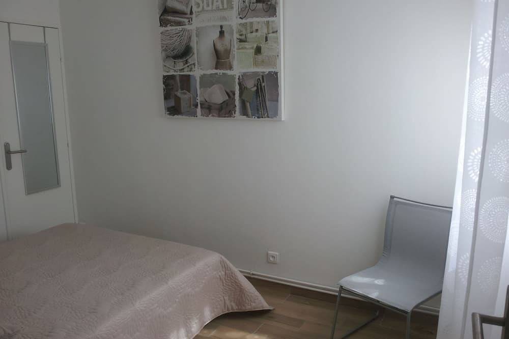Entire apartment, Nice air-conditioned T2 with garage - Vallier Catania in Grenoble, Isère