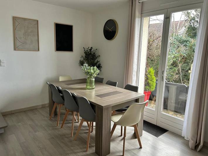 Location de vacances pour 8 personnes, avec jardin et vue à Champs-sur-Marne - 2