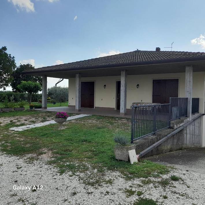 Apartamento de vacaciones para 4 personas, con jardín y vistas - 1