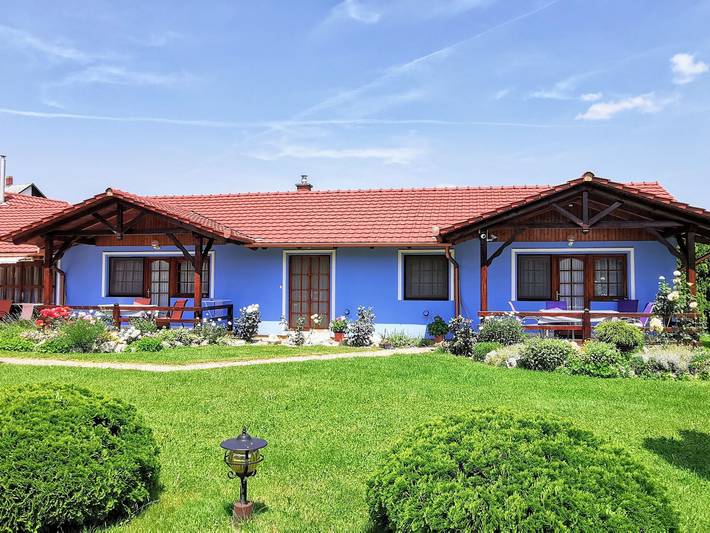 Ferienwohnung für 4 Personen, mit Terrasse und Garten in Zalakaros - 2