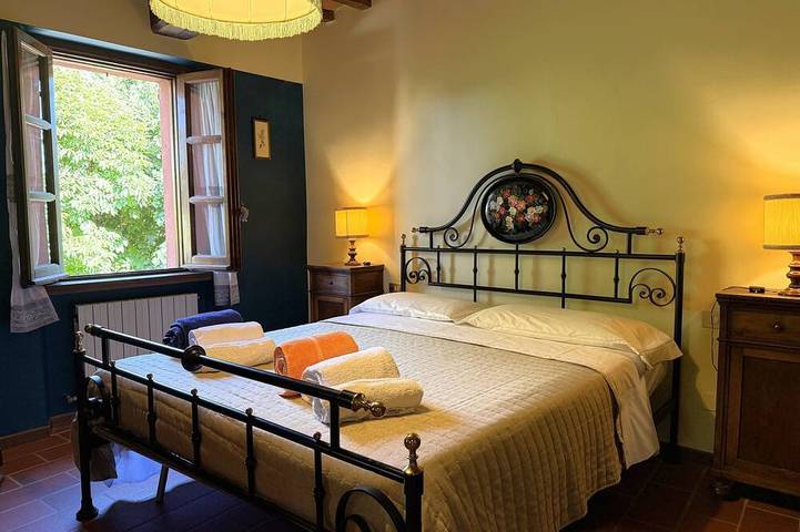 Casale Ripabianca 27 posti letto piscina privata in Deruta, Perugia e dintorni