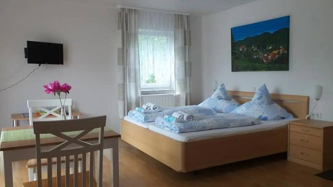 Apartamento vacacional entero, Ferienwohnung für 2 Personen (28 m²) in Schweigen-Rechtenbach in Schweigen-Rechtenbach, Südliche Weinstraße