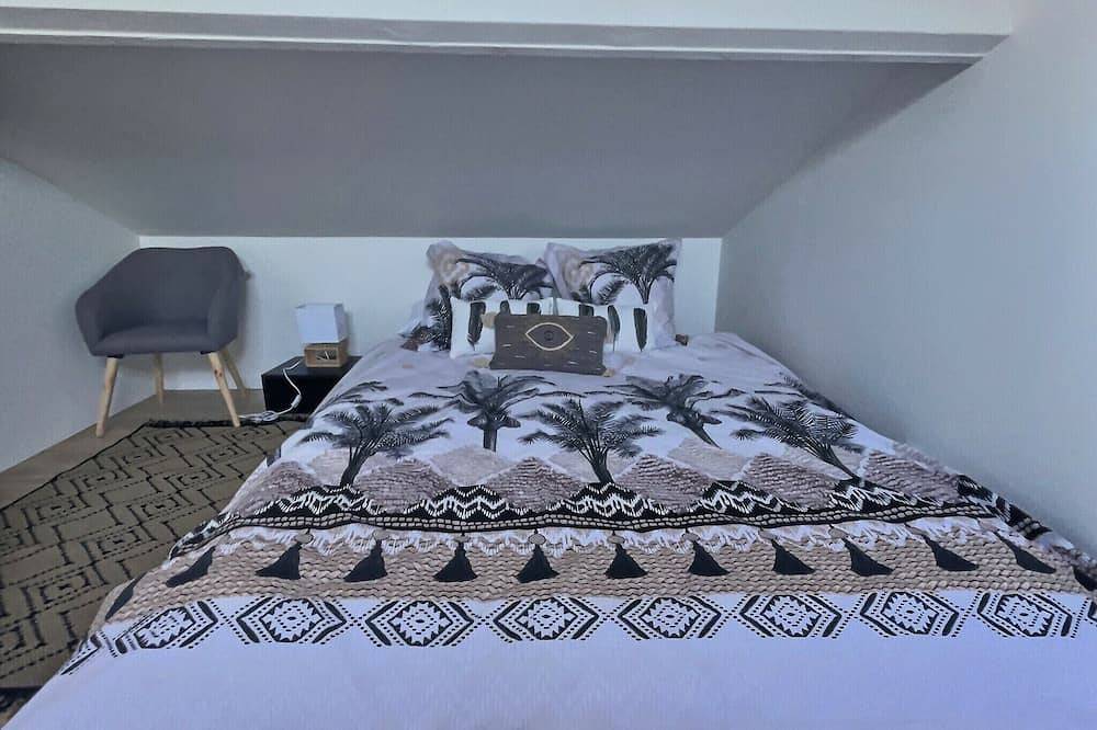 Apartamento entero, Duplex 3 bedrooms, 2 bathrooms, Harmonious Fontenay sous Bois near Paris in Fontenay-sous-Bois, Valle del Marne
