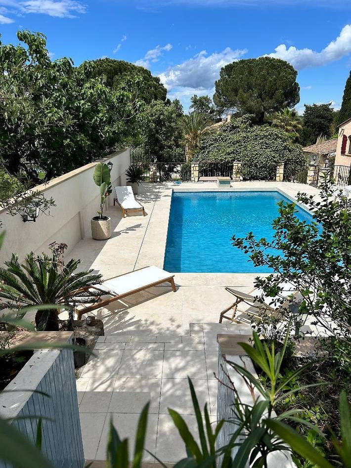 Gîte pour 4 personnes, avec piscine ainsi que terrasse et jardin à Comps - 3