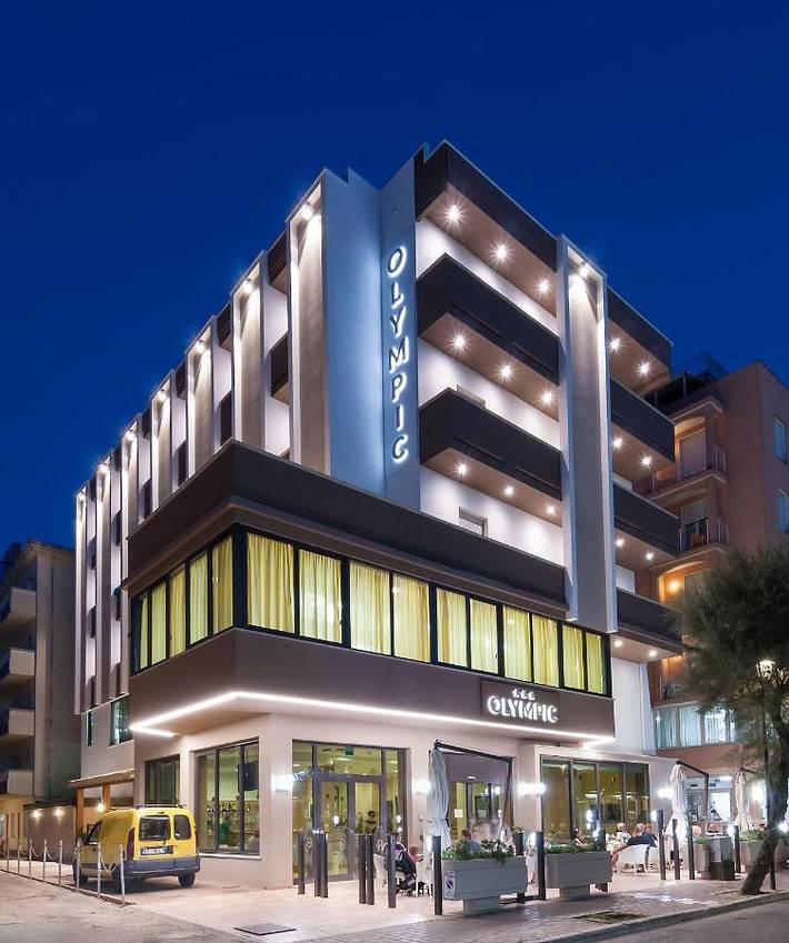 Hôtel pour 2 personnes, avec terrasse à Misano Adriatico - 2