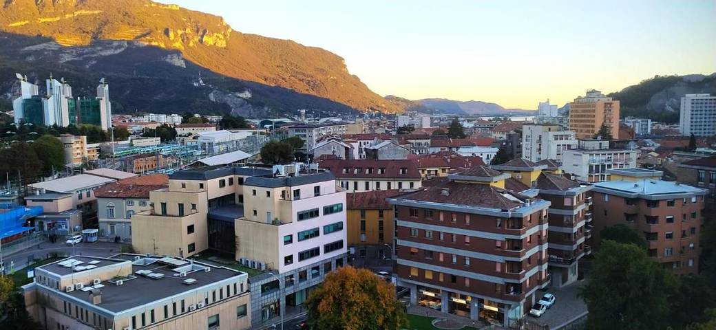 Chambre d’hôte pour 3 personnes, avec vue, animaux acceptés à Lecco - 2