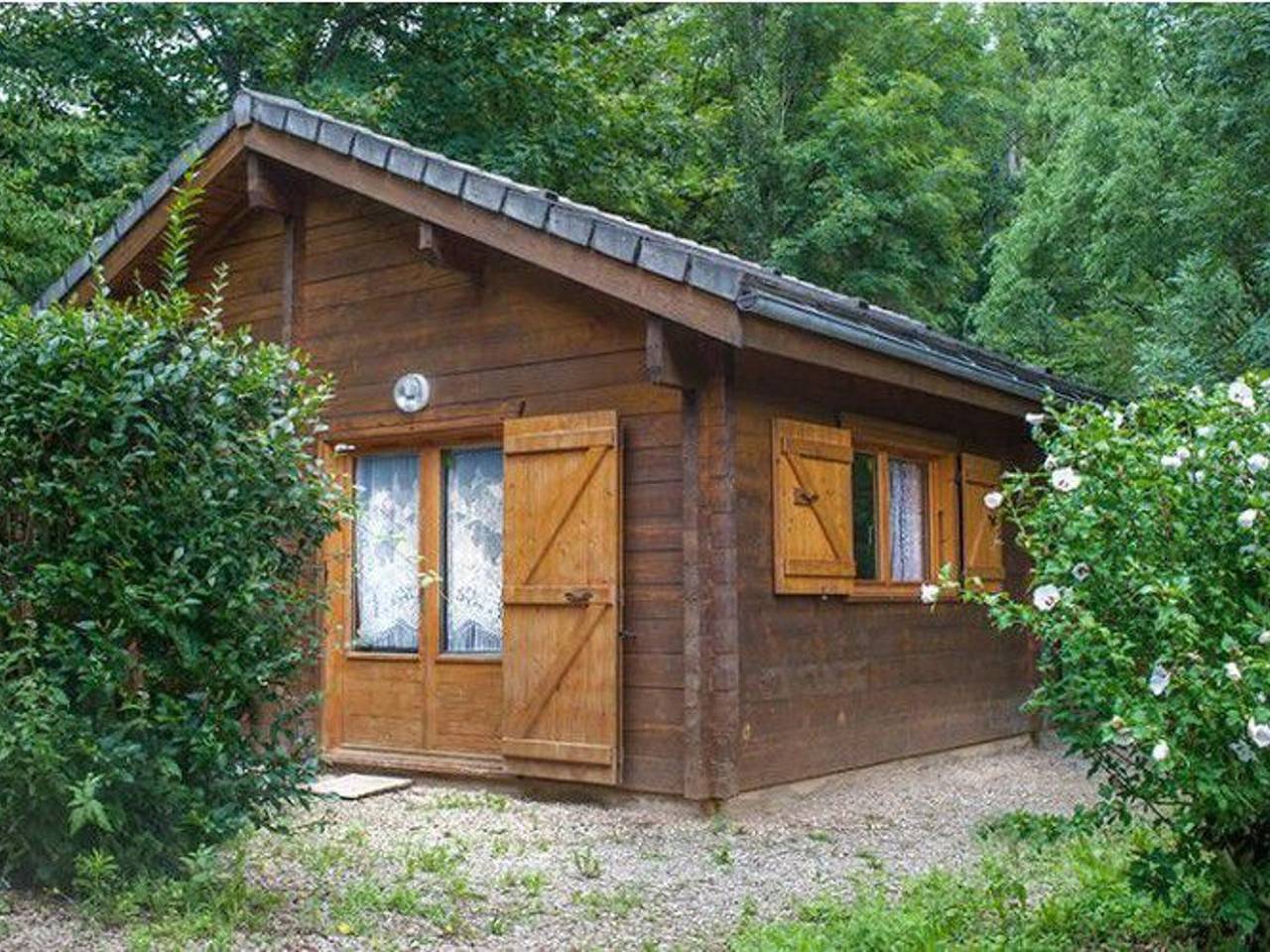Appartement entier, Appartement cosy avec terrasse à Sauveterre-de-Rouergue in Sauveterre-de-Rouergue, Aveyron