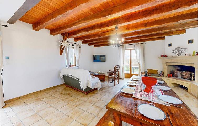 Location de vacances pour 8 personnes, avec jardin et piscine à Paunat - 3