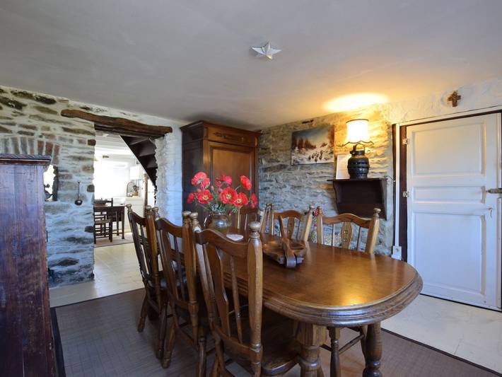 Beautiful and authentic cottage in the heart of the Ardennes in Houffalize, Bastogne