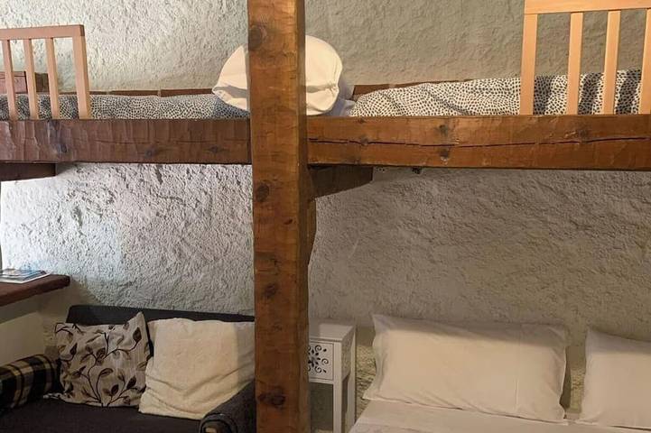 Ganze Wohnung, Almanzor Apartment in Candeleda, Valle del Tiétar