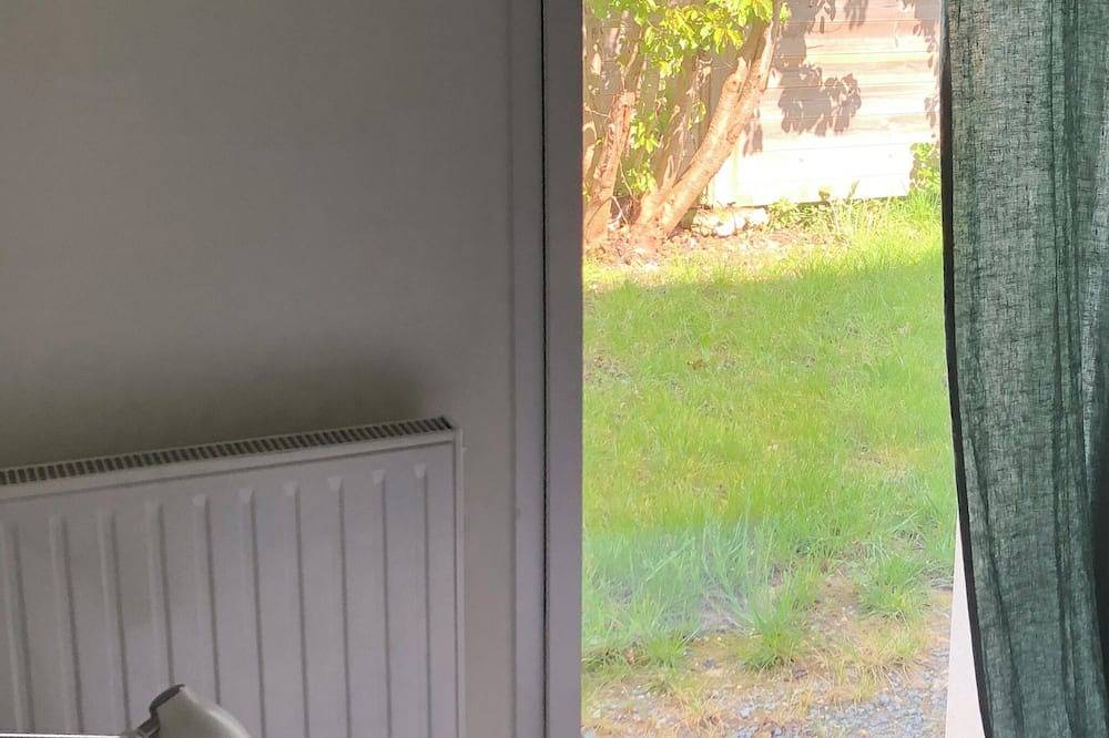 Contemporary architect-designed house, 3 minutes from the beach in Le Minihic-sur-Rance, Saint-Malo und Umgebung