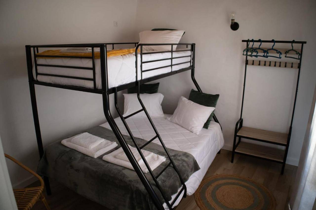 Three-Bedroom House in Alqueva, Portel