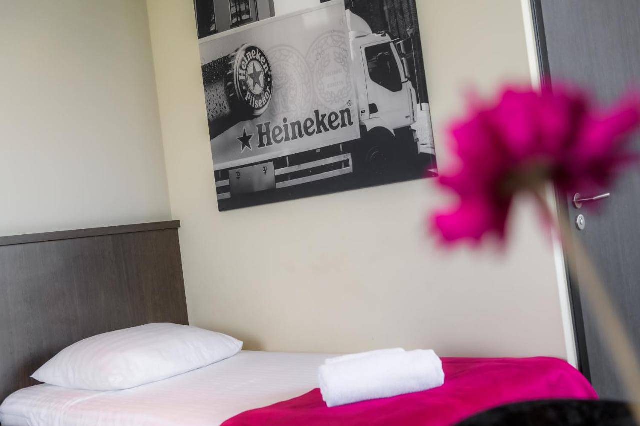 Bas World Hotel in Veghel, Brabant-Septentrional