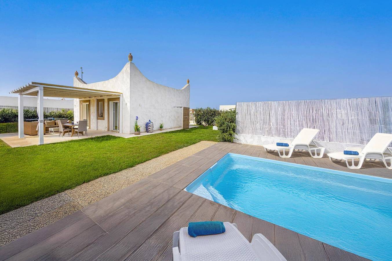 Villa für 4 Personen mit Garten in Santa Maria del Focallo, Ispica