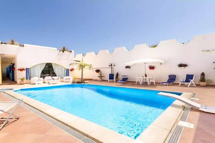 Villa für 14 Personen, mit Garten - 1