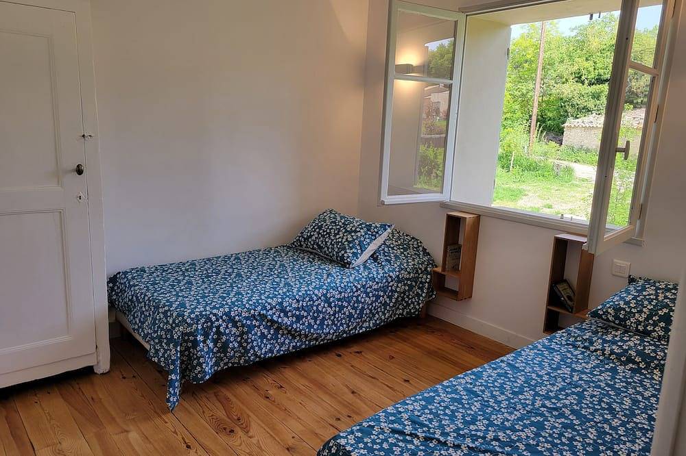Ganze Wohnung, Independent apartment, - 4 people in Reillanne, Regionaler Naturpark Luberon
