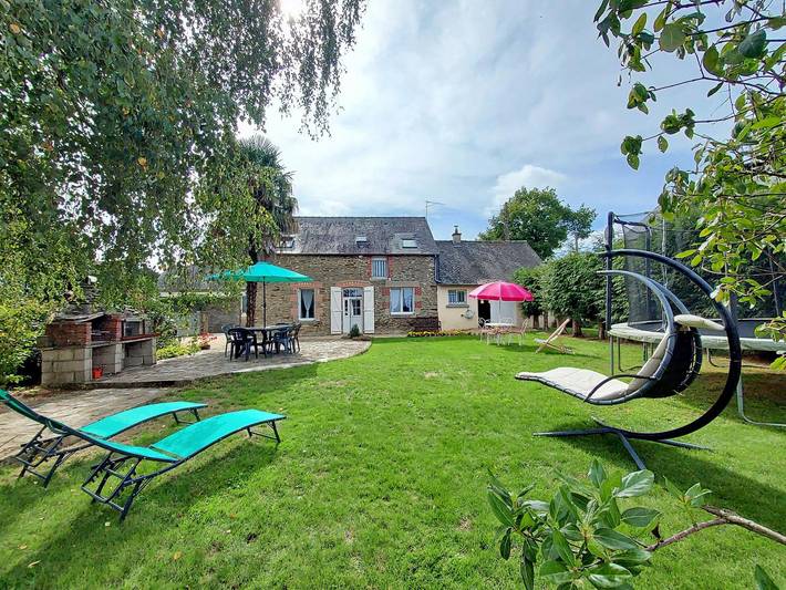 Gîte pour 6 personnes, avec terrasse et jardin à Josselin - 2