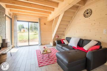 Gîte pour 6 Personnes dans Saint-Pierre-Colamine, Région de Besse-et-Saint-Anastaise, Photo 2