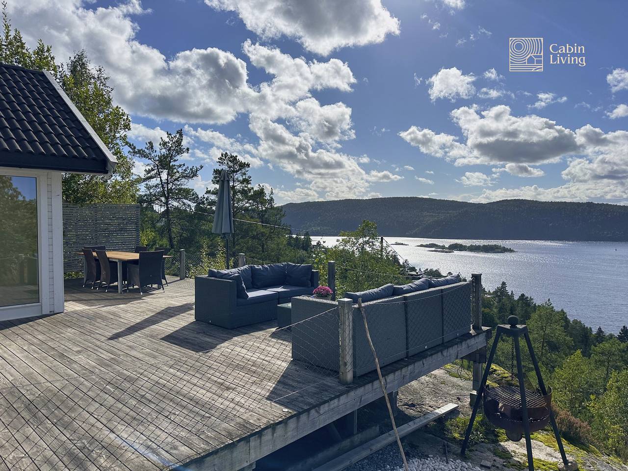 Charming Drøbak cabin: breathtaking fjord views in Frogn