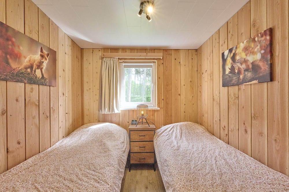 Schönes Chalet im Park mit vielen Einrichtungen in Bocholt (Belgien), Limburg (Belgien)
