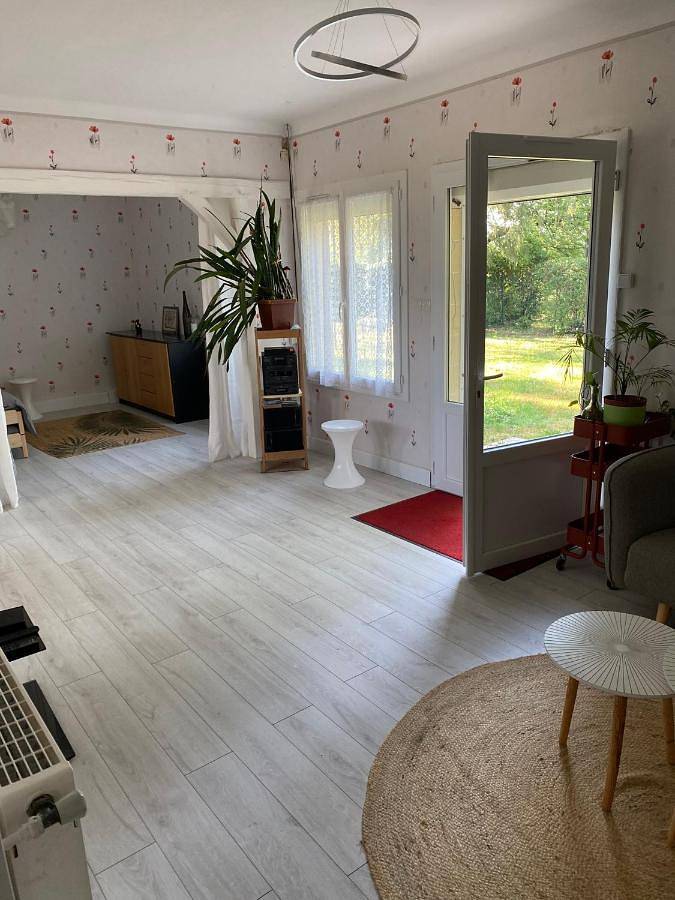 Location de vacances pour 6 personnes, avec terrasse et jardin à Saint-Père-sur-Loire - 4