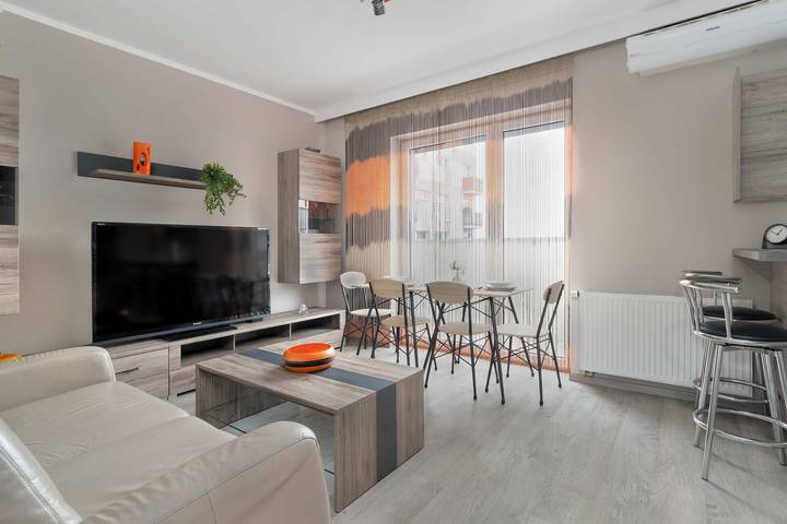 Apartament wakacyjny dla 6 osób, z Ogród w Poznań