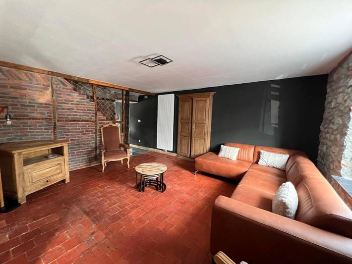 Location de vacances pour 8 personnes, avec vue et jardin à Cerfontaine