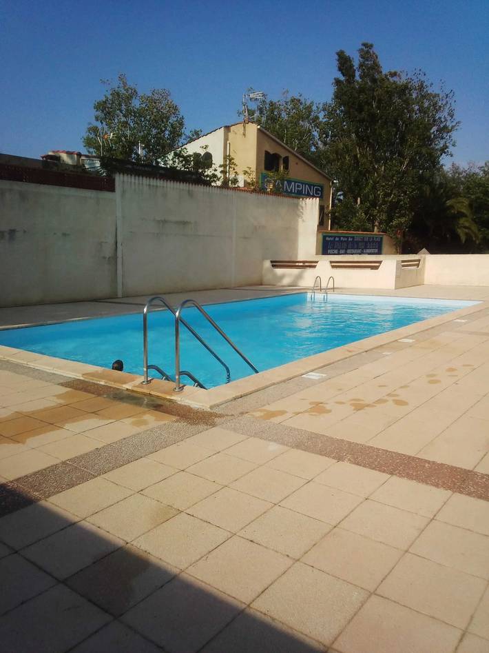 Location de vacances pour 4 personnes, avec terrasse et piscine à Sainte-Marie-la-Mer - 2