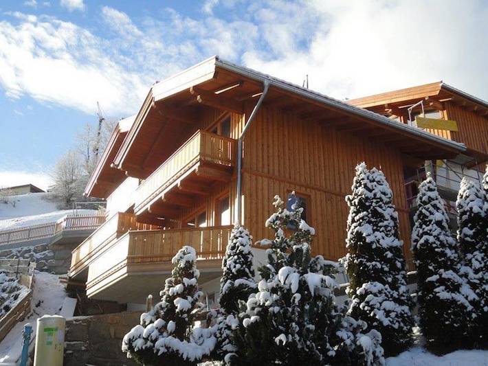 Luxe chalet met geweldig uitzicht over Zillertal in Tux Alps, Hippach