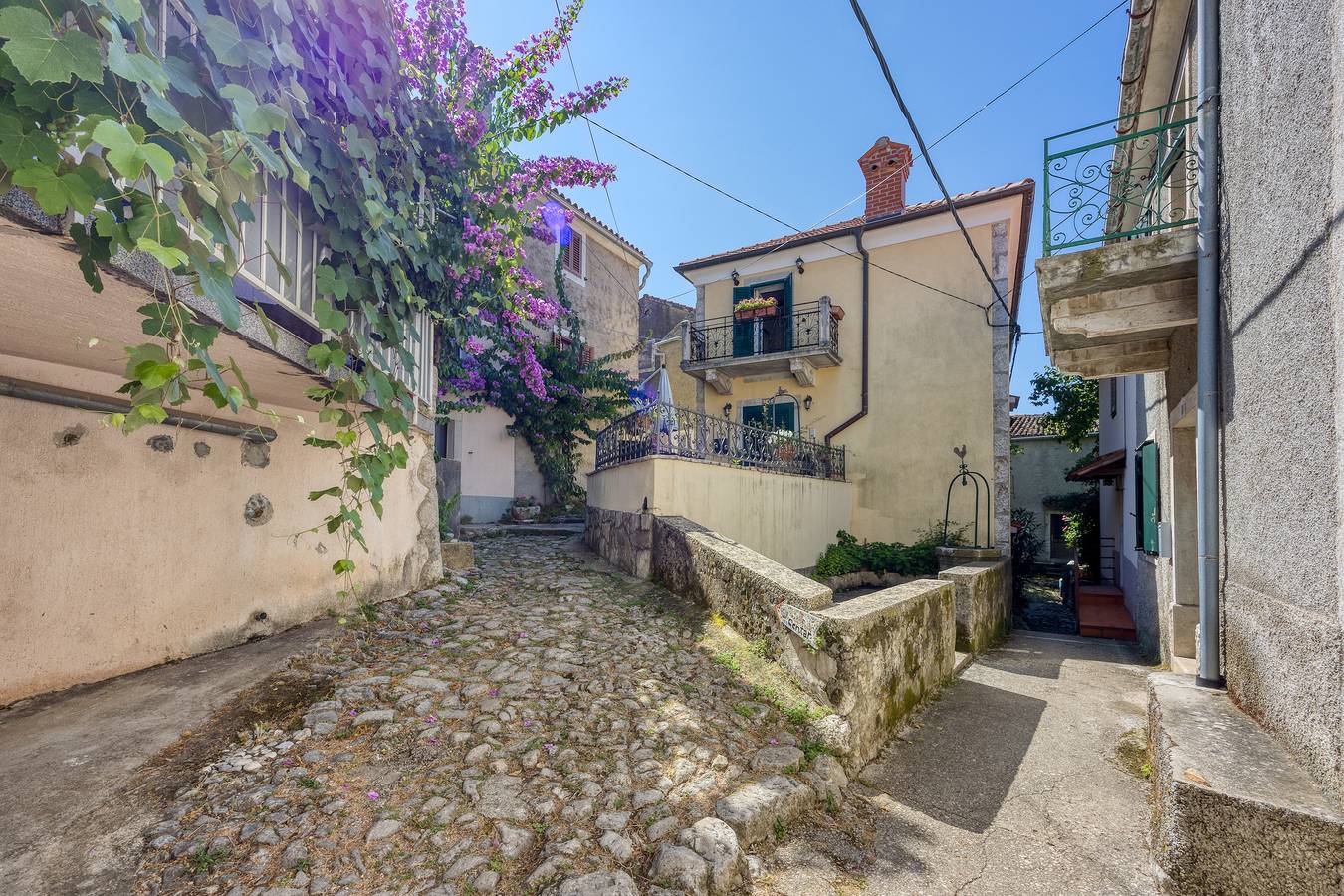 Ganze Wohnung, Beli Old Town Apartment in Cres Stadt, Cres