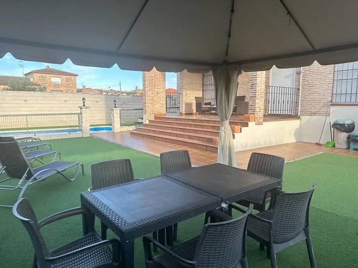 Casa rural para 8 personas, con jardín y piscina en Argés - 2