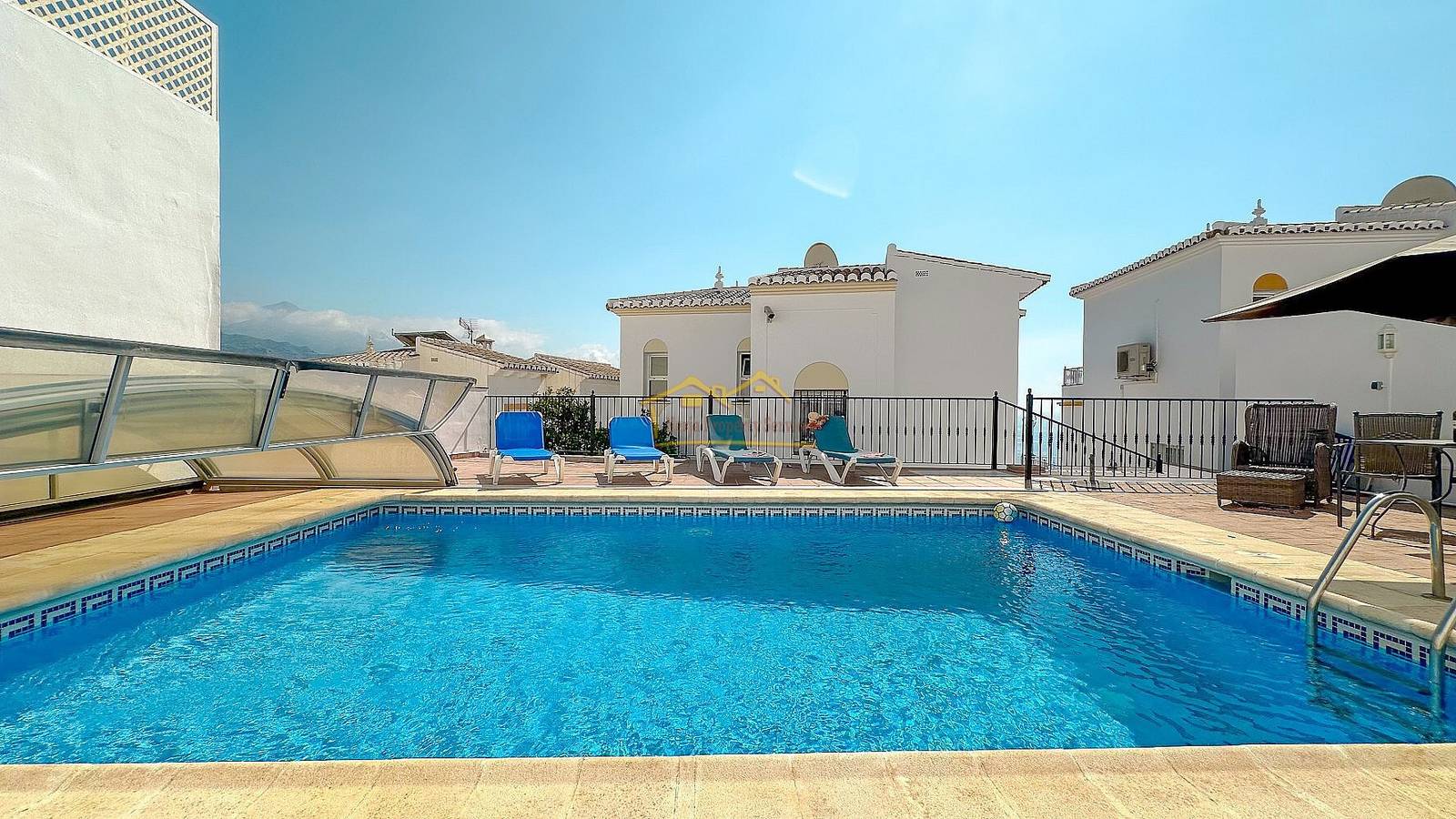 Holiday Home 'Balcón Del Mar' with Sea View, Wi-Fi and Air Conditioning in Urbanización Ladera del Mar, Nerja