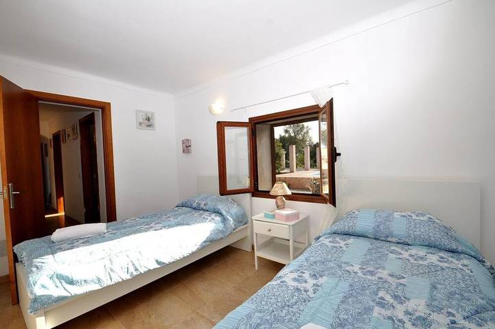 Private villa 6 pax, pool, wifi, in Costitx im zentrum der insel in Costitx, Mallorca Inselmitte