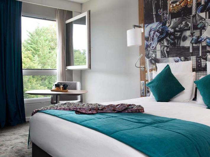 Hôtel pour 2 personnes, avec piscine et jardin à Fontainebleau - 2